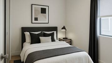 Iron/ironing board, bed sheets