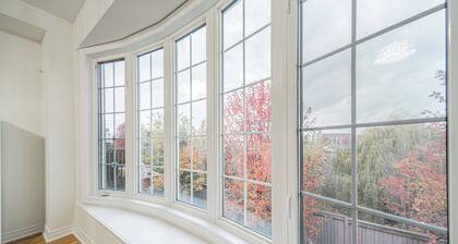 Ravine Getaway | Family & Wedding Retreat – Sleeps 20, 3 Kitchens, Nature Views