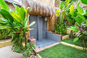 Standard Villa, Garden View | Bathroom | Shower, hair dryer, bidet, towels - Catappa Village Lombok (West Nusa Tenggara)