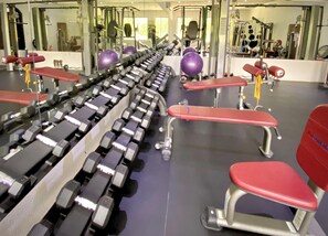 Fitness facility -  Elegant, Private 2 Bedroom Beachfront Villa with Pool and Mountain Views (La Ceiba)