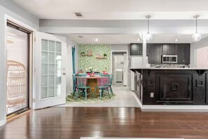 Interior - Cozy Nest 5 Bedroom, Hot Tub & Near Fort Benning (Columbus)