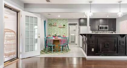 Cozy Nest 5 Bedroom, Hot Tub & Near Fort Benning