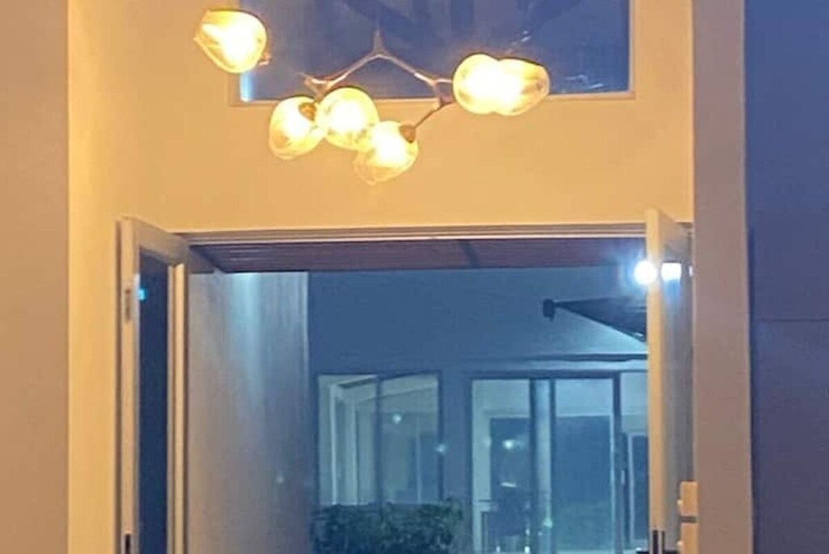 Host profile image
