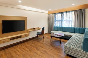 Family Room | Desk, free WiFi - Amber-A Unit of Sayaji Hotels (Bhopal)