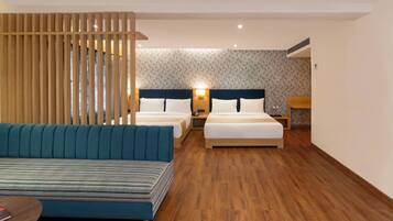 Family Room | In-room safe, desk, soundproofing, free WiFi