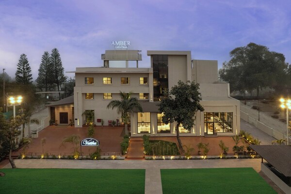 Amber-a Unit Of Sayaji Hotels - Bhopal