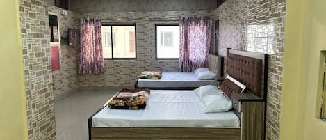 Kamar Deluks | Wi-Fi gratis