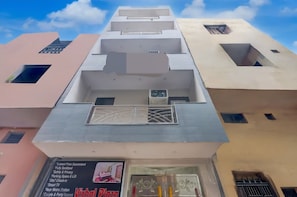 Exterior - Vishal Plaza (New Delhi)