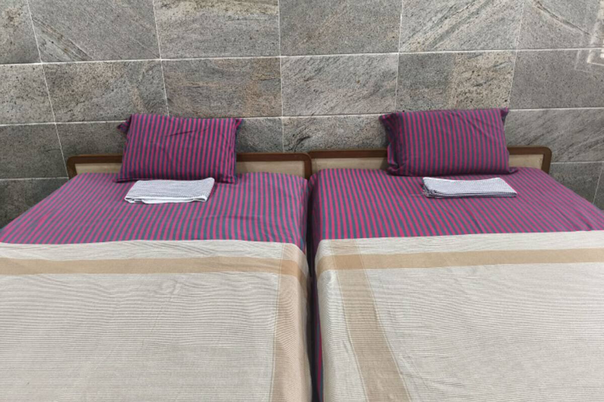 Chambre triple de base | Accès au Wi-Fi (inclus)