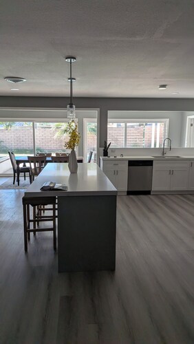 The Desert Oasis in Palm Desert; House with 3 bedrooms, 2 bathrooms, with a pool