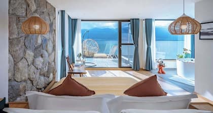 Dali Nanshenan Seaview Resort Villa