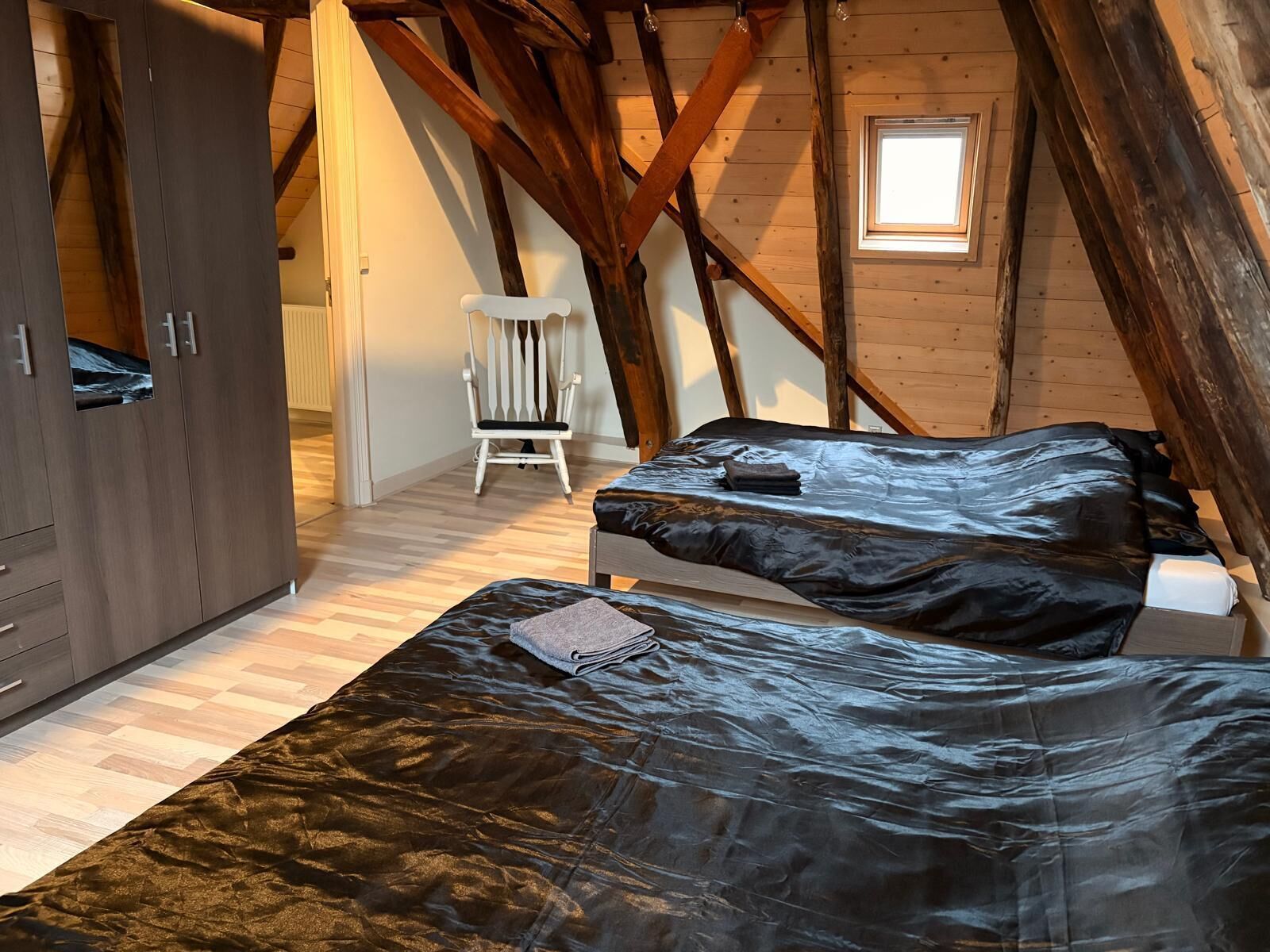 2 habitaciones, internet y ropa de cama 