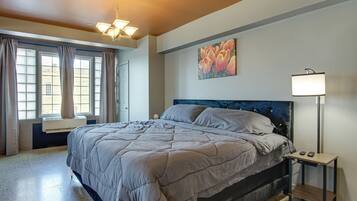 Desk, internet, bed sheets