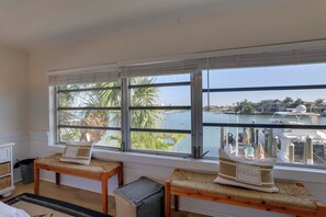 Interior - Waterfront Oasis Across From Treasure Island Beach (Treasure Island)