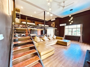 Interior - Khao Lak - Loft Suite With 2 King Size Beds, Bathroom With Bathtub (Takua Pa)