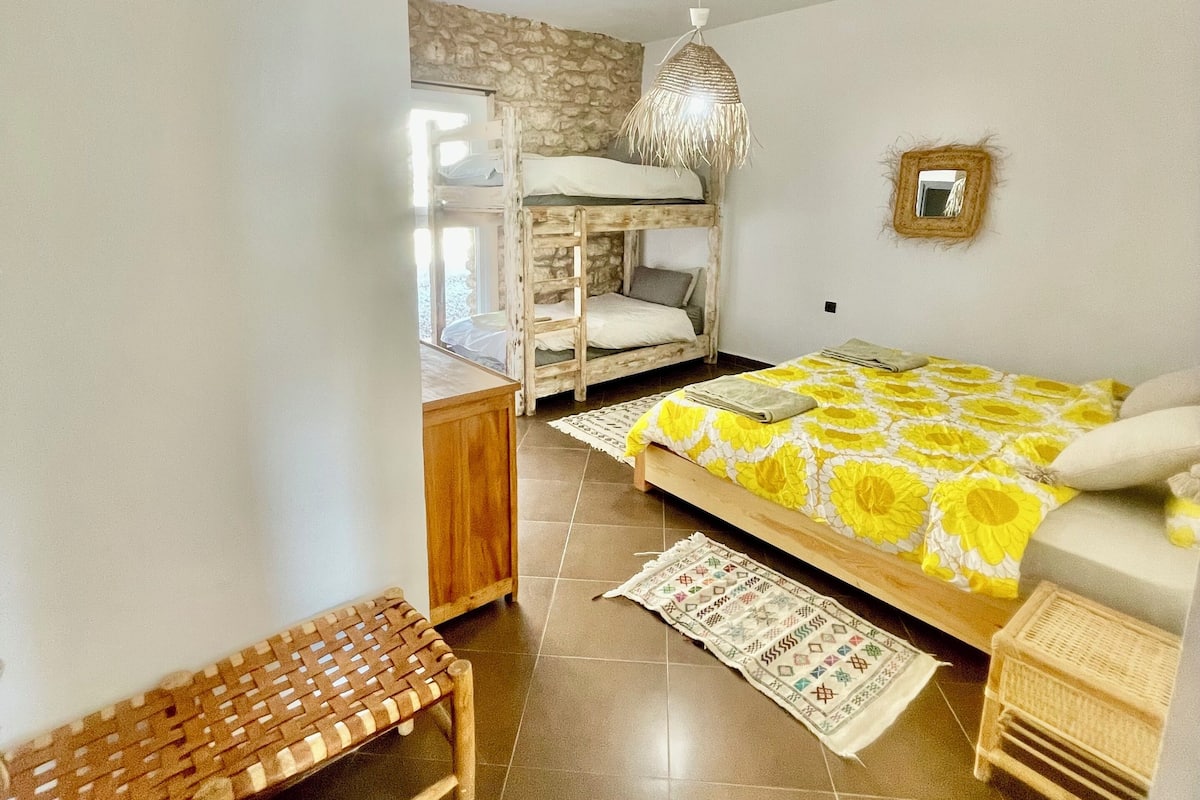 Quadrupla Basic, vista giardino