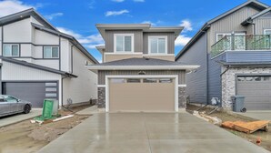 Unclassified image, 4 of 27, button - 2 bedroom suite with 3 beds, close to Amenities and Airport (Leduc)