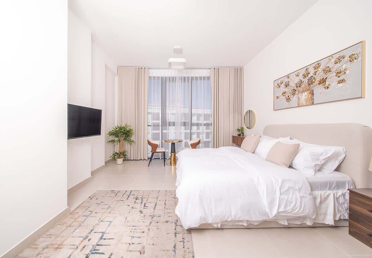 Iron/ironing board, WiFi (free), bed sheets