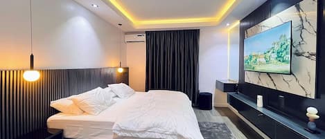 Standard Apartment, Balcony, City View