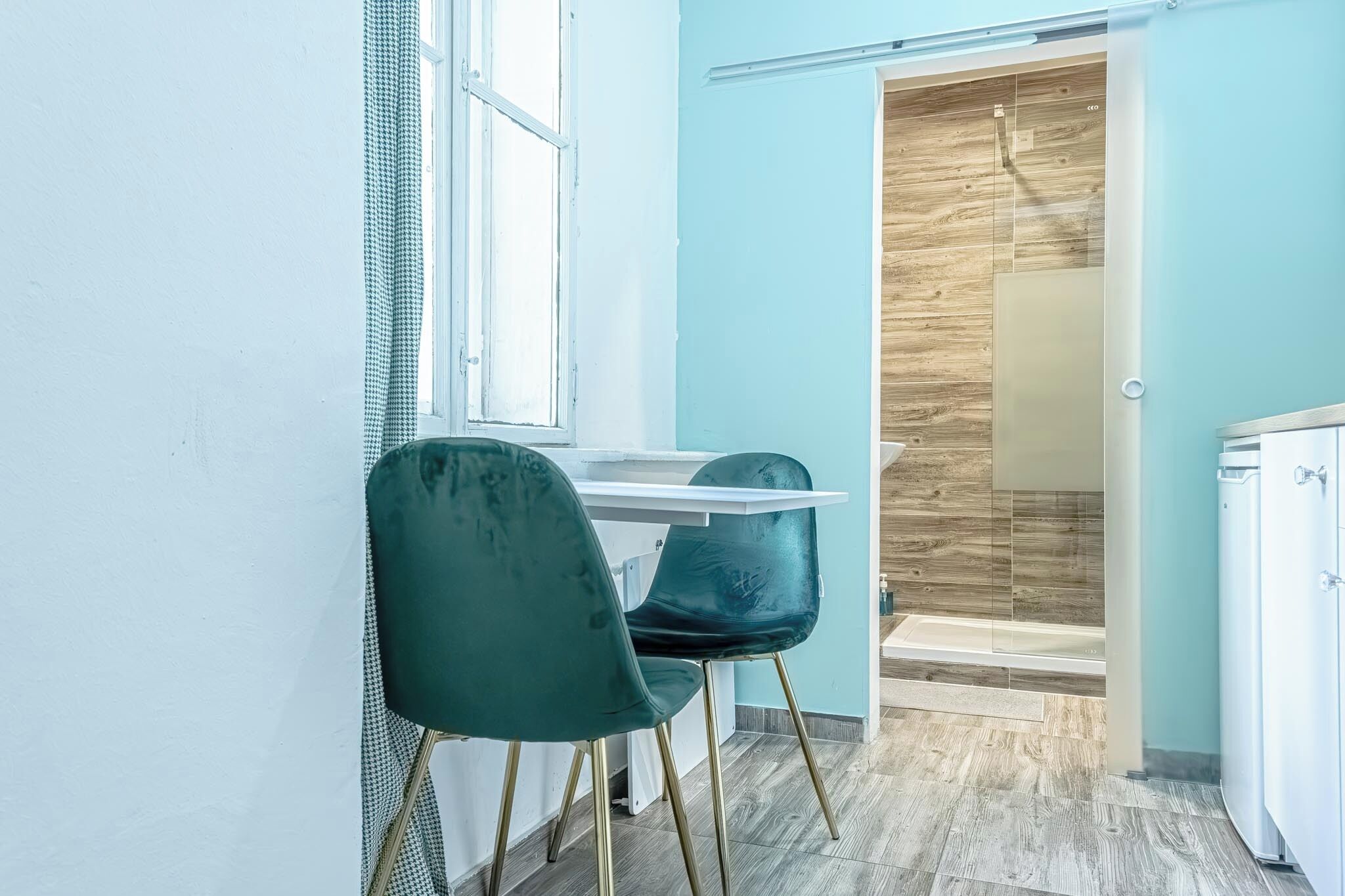 Eenvoudig appartement | Een strijkplank/strijkijzer, gratis wifi