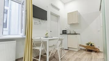 Eenvoudig appartement | Een strijkplank/strijkijzer, gratis wifi