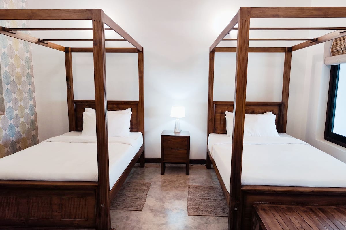 Doppel- oder Zweibettzimmer, Gartenblick