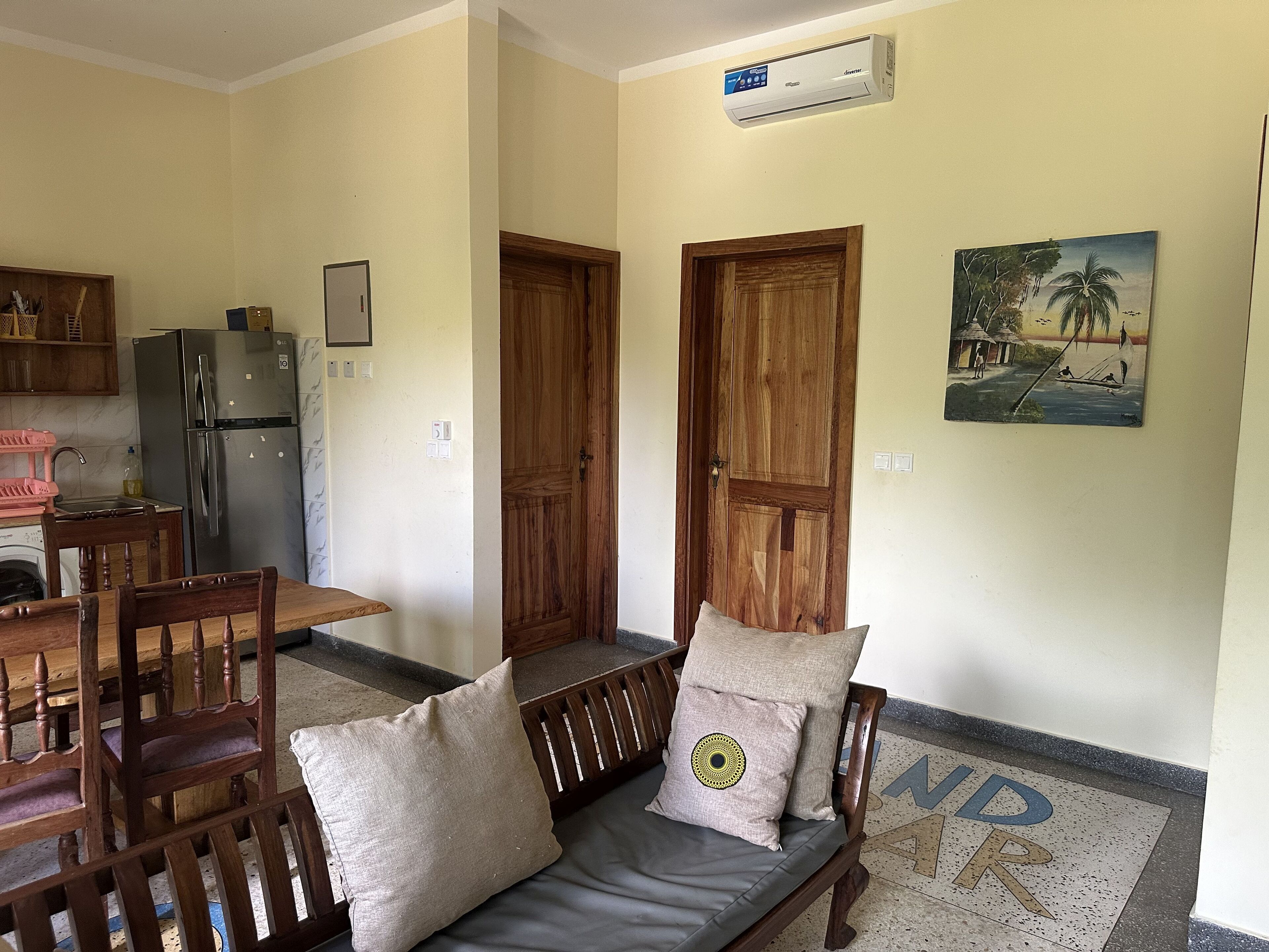 Villa – deluxe, 3 soverom, kjøkken, hageutsikt | Oppholdsområde | En 30-tommers LCD-TV med Parabol-TV