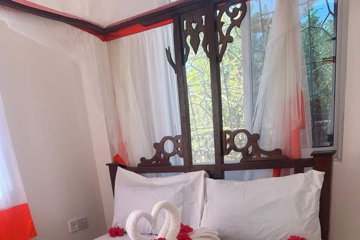 Individually decorated, individually furnished, iron/ironing board