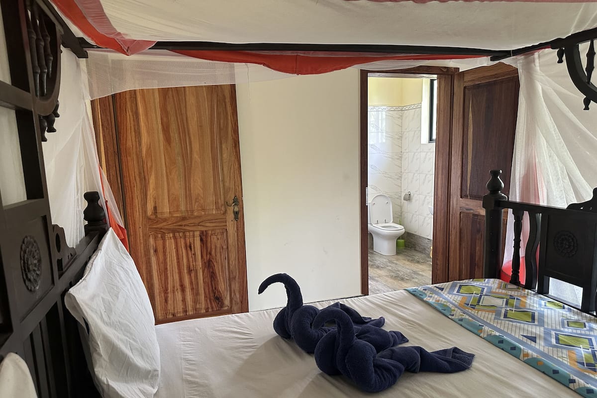 Individually decorated, individually furnished, iron/ironing board