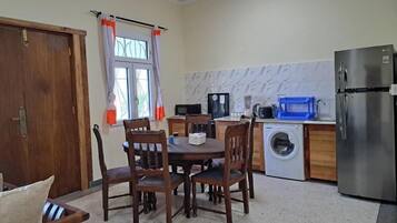 Deluxe Villa, 3 Bedrooms, Kitchen, Garden View | Iron/ironing board, free WiFi