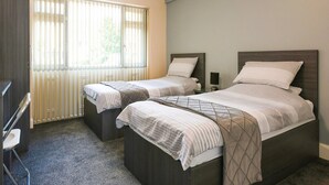House | 1 bedroom - Standard Twin Room (Uxbridge)