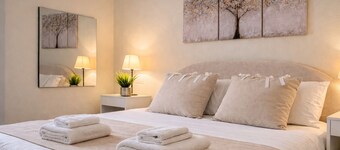 Rossini's Nest: Luxury downtown+Terrazzo and Garage