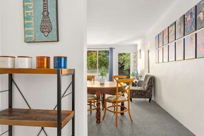 Dining - Beautifully Peaceful 2-Bed Apartment (Lane Cove North)