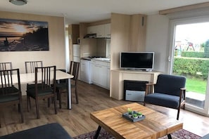 Interior - Dune Chalet between Golf course and Sea Beach (Hollum)