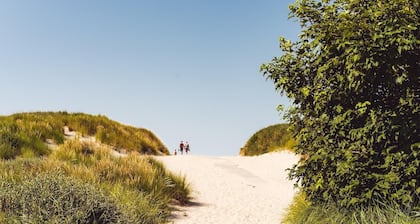 Dune Chalet between Golf course and Sea Beach