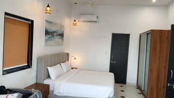 Internet, bed sheets