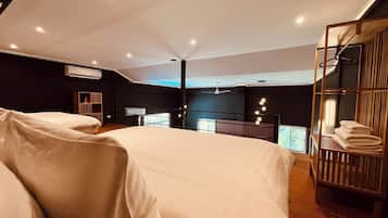 Iron/ironing board, internet, bed sheets