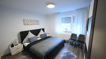 1 bedroom, WiFi, bed sheets