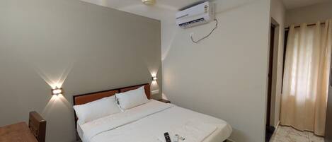 Deluxe Room | Free WiFi