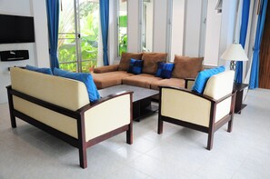 Living area - Baan Gecko (Krabi)