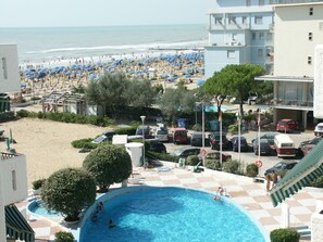 Pool - Cozy studio with pool access (Lido di Jesolo)