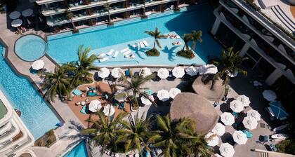 Kora Beachfront Suite by TropicLook
