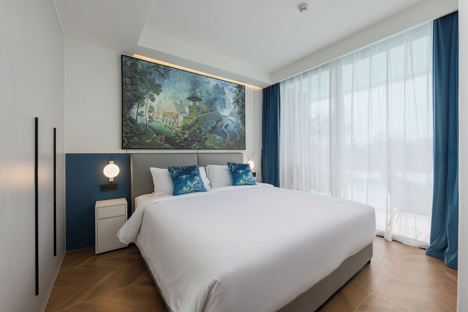 Exclusive Apartment, Pool View | In-room safe, free WiFi