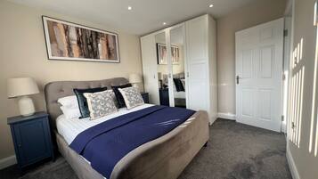 Classic House, Pets allowed, Garden Area | Free WiFi