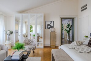 House - The Marble Penthouse (Lucca)