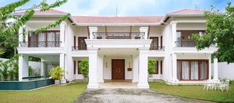 5 BR luxury Villa with Private Pool
Entire villa in Colombo, Sri Lanka