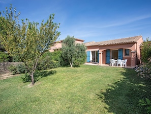 Exterior - Air-conditioned house for 6 people with garden and swimming pool near the lake (Homps)