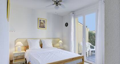 Charming villa with garden for 6 pers
