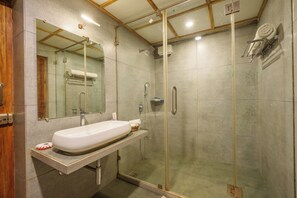 Room, Private Pool (Hideaway) | Bathroom | Bathrobes, slippers, towels, soap - Tree of Life AeroVillage Panheli (Tala)