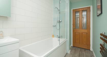 Bow Apartment